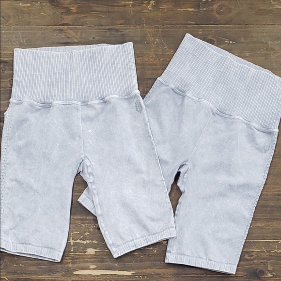 New Free People good karma bike shorts in grey - Picture 3 of 7